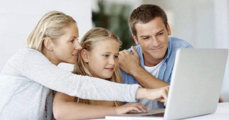 Tập thói quen trực tuyến lành mạnh để bảo vệ an toàn trên mạng cho trẻ